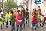Сотрудники ГИБДД Уссурийска устроили флешмоб на дороге 