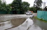 Откачка воды с подтопленных домов в Уссурийске завершается