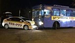 Рейсовый автобус протаранил такси в Уссурийске