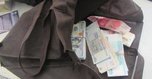 Незаконный вывоз валюты  почти на 700 тысяч рублей предотвращён уссурийскими таможенниками