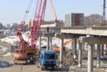 Хорошими темпами движется строительство моста по ул. Чичерина