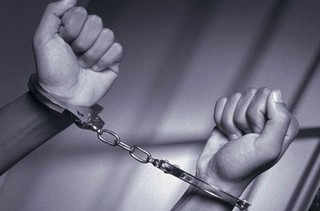 Уссурийские полицейские задержали подозреваемого в совершении квартирной кражи