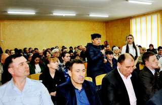 Глава администрации Евгений Корж провел встречу с жителями ТОС «Доброполье»