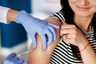 Более 600 уссурийцев привились в мобильных пунктах вакцинации за минувшие выходные