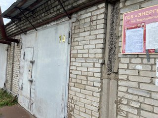 В Уссурийске проверили чистоту территорий гаражных кооперативов