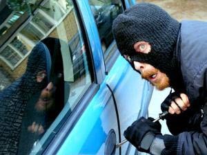 В Уссурийске предотвращена автомобильная кража